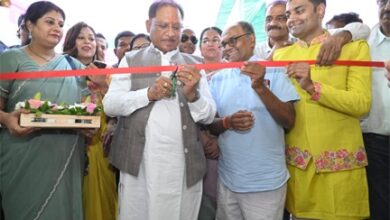 मुख्यमंत्री विष्णु देव साय ने आज राजधानी रायपुर के पंडरी में स्वरा प्रतिष्ठान का भव्य शुभारंभ किया