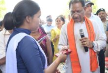 बैगा समुदाय की बिटिया ने किया टॉप, मुख्यमंत्री से की मुलाकात