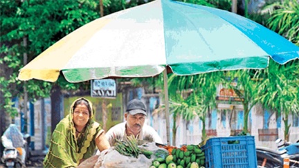 छत्तीसगढ़ में अगले पांच दिन गरज-चमक के साथ तेज बारिश के आसार छत्तीसगढ़ में अगले पांच दिन गरज-चमक के साथ तेज बारिश के आसार