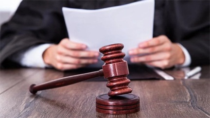 हाई कोर्ट ने आरोपी को किया बरी,‘दुष्कर्म पीड़िता सरकारी अधिकारी है, समझ सकती है अपना अच्छा-बुरा’ हाई कोर्ट ने आरोपी को किया बरी,‘दुष्कर्म पीड़िता सरकारी अधिकारी है, समझ सकती है अपना अच्छा-बुरा’