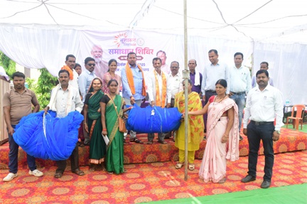 सुशासन तिहार में उन्नति महिला समूह को मिला मत्स्य विभाग की योजनाओं का लाभ सुशासन तिहार में उन्नति महिला समूह को मिला मत्स्य विभाग की योजनाओं का लाभ
