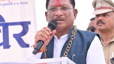 दलदली के जंगलों में गूंजा विकास का स्वर: मुख्यमंत्री साय के दौरे से वनांचल में पेयजल, आवास और जनकल्याण योजनाओं की पहुँची सौगात
