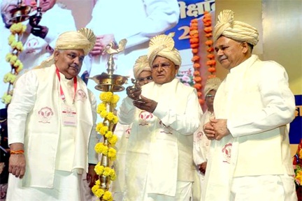 समाज के लिए उपयोगी और सक्षम व्यक्ति बनाना ही शिक्षा : राज्यपाल पटेल समाज के लिए उपयोगी और सक्षम व्यक्ति बनाना ही शिक्षा : राज्यपाल पटेल