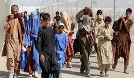 पाकिस्तान, ईरान से 2200 से अधिक परिवार अफगानिस्तान लौटे पाकिस्तान, ईरान से 2200 से अधिक परिवार अफगानिस्तान लौटे