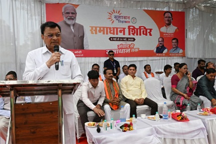 आम लोगों की समस्याओं के निराकरण एवं उनकी मांगों को पूरा करने का सशक्त माध्यम बन रहा है सुशासन तिहार – उद्योग मंत्री आम लोगों की समस्याओं के निराकरण एवं उनकी मांगों को पूरा करने का सशक्त माध्यम बन रहा है सुशासन तिहार – उद्योग मंत्री