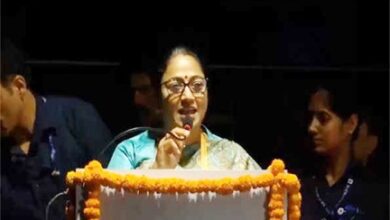 खिलाड़ियों को सुविधाएं मुहैया कराने के लिए प्रतिबद्ध : रेखा गुप्ता