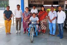 सुशासन तिहार : बैटरी चलित ट्रायसिकल मिलने से विकास की राह हुई आसान