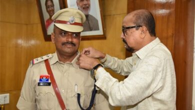 राज्यपाल की सुरक्षा में तैनात निरीक्षक के उप पुलिस अधीक्षक पदोन्नत होने पर स्टार सेरेमनी का आयोजन
