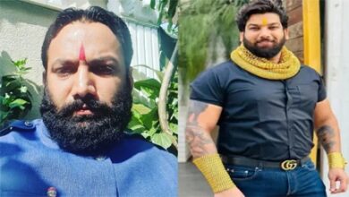करणी सेना के अध्यक्ष वीरेंद्र तोमर और हिस्ट्रीशीटर भाई के घर छापेमारी