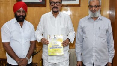 राज्यपाल डेका से छत्तीसगढ़ अल्पसंख्यक आयोग के अध्यक्ष  छाबड़ा ने की सौजन्य भेंट