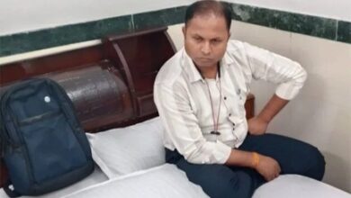 15 हजार की रिश्वत लेते बिजली विभाग का कनिष्ठ अभियंता गिरफ्तार