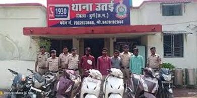 7 चोरी की मोटरसायकिल के साथ चार गिरफ्तार
