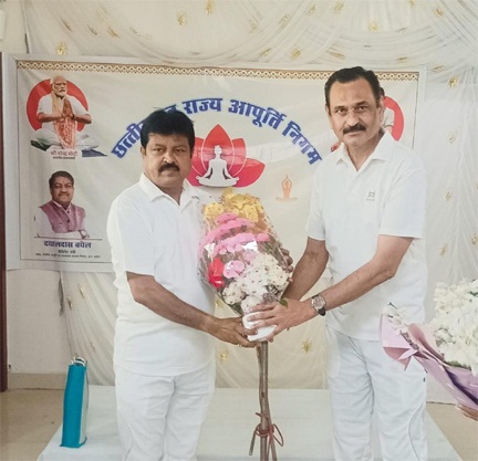 ‘एक पृथ्वी, एक स्वास्थ्य’ की थीम पर नागरिक आपूर्ति निगम ने मनाया योग दिवस ‘एक पृथ्वी, एक स्वास्थ्य’ की थीम पर नागरिक आपूर्ति निगम ने मनाया योग दिवस