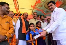 शाला प्रवेश उत्सव में शामिल हुए दयाल दास बघेल