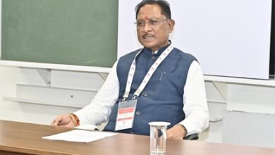 छत्तीसगढ़ में कृषि के साथ साथ उद्योगों के विकास के लिए है अनुकूल वातावरण : कैरियर निर्माण में अपनी क्षमता का बेहतर उपयोग करें युवा – मुख्यमंत्री