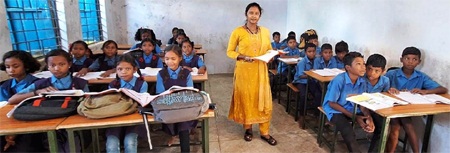 छत्तीसगढ़ में शालाओं और शिक्षकों के युक्तियुक्तकरण से शिक्षा में नया संतुलन छत्तीसगढ़ में शालाओं और शिक्षकों के युक्तियुक्तकरण से शिक्षा में नया संतुलन