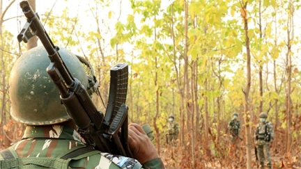 सुरक्षा बलों की टुकड़ियां भी मौजूद, सीमाओं पर निगरानी सुरक्षा बलों की टुकड़ियां भी मौजूद, सीमाओं पर निगरानी