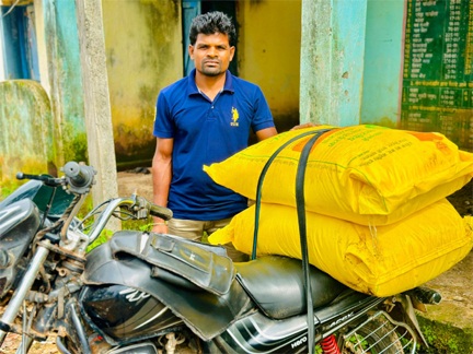 किसानों को मिल रहा पर्याप्त मात्रा में खाद-बीज किसानों को मिल रहा पर्याप्त मात्रा में खाद-बीज