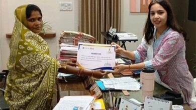 लखपति दीदी को किया गया सम्मानित