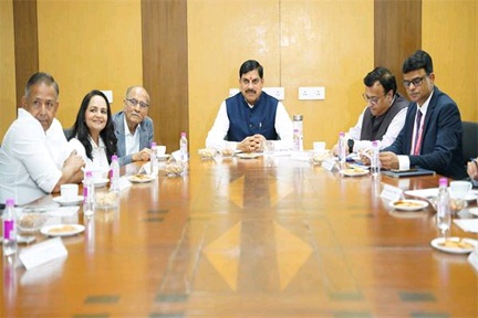 मध्यप्रदेश की गतिशीलता-शांति और संसाधनों का लाभ उठाएँ निवेशक : मुख्यमंत्री डॉ. यादव मध्यप्रदेश की गतिशीलता-शांति और संसाधनों का लाभ उठाएँ निवेशक : मुख्यमंत्री डॉ. यादव