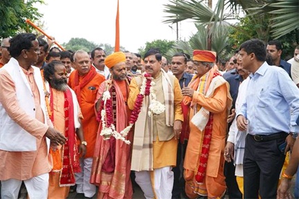 कावड़ यात्रियों की सुरक्षा के साथ होगी माकूल व्यवस्थाएँ : मुख्यमंत्री डॉ. यादव कावड़ यात्रियों की सुरक्षा के साथ होगी माकूल व्यवस्थाएँ : मुख्यमंत्री डॉ. यादव