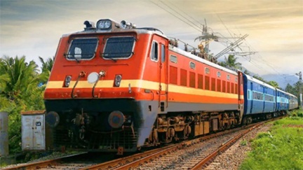 भूस्खलन खतरे से ट्रेन संचालन प्रभावित भूस्खलन खतरे से ट्रेन संचालन प्रभावित