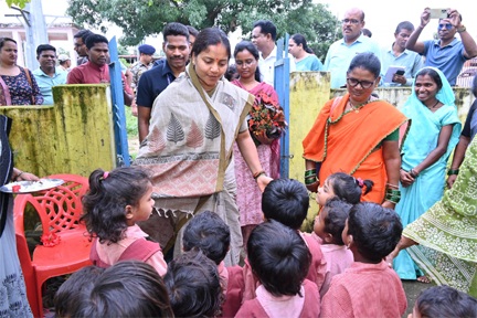 महिला एवं बाल विकास मंत्री राजवाड़े कोंडागांव के प्रवास पर महिला एवं बाल विकास मंत्री राजवाड़े कोंडागांव के प्रवास पर