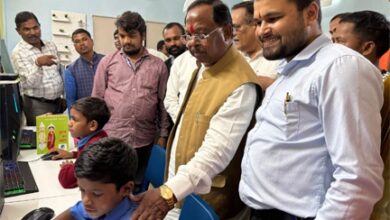 मंत्री रामविचार नेताम ने किया आश्रम के कल्पना कक्ष का निरीक्षण