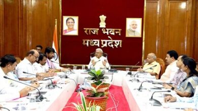 योजना के प्रभावी क्रियान्वयन के लिए अधिकारियों की जिम्मेदारी तय हो : राज्यपाल पटेल