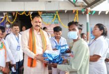 स्वास्थ्य मंत्री श्याम बिहारी जायसवाल ने बीजापुर के भैरमगढ़ स्वास्थ्य केंद्र का किया निरीक्षण