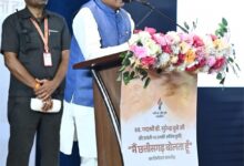 हास्य कवि डॉ. दुबे अपनी हँसती-गुदगुदाती कविताओं के माध्यम से सदैव रहेंगे हमारे बीच जीवित – मुख्यमंत्री विष्णु देव साय