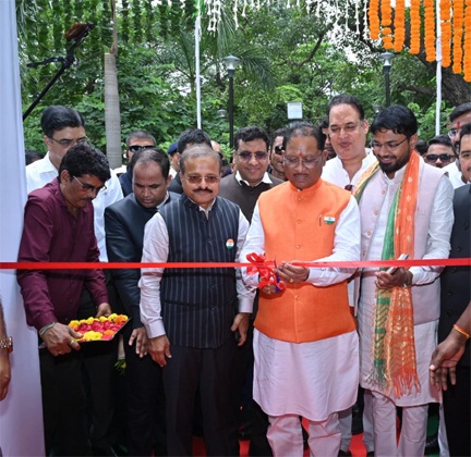 मुख्यमंत्री साय ने स्वतंत्रता दिवस पर टाउन हॉल में छायाचित्र प्रदर्शनी का किया शुभारंभ