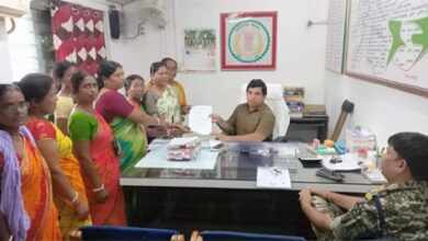 मितानिनों का एक धड़ा उपेक्षित और शोषित, आक्रोशित होकर सौंपा ज्ञापन,स्थानीय प्रशासन नहीं ले रहे सुध – लक्ष्मी निषाद