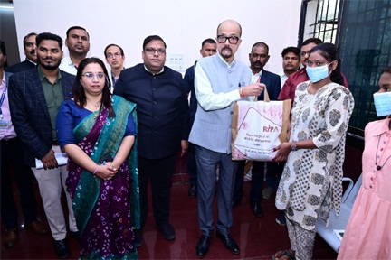 राज्यपाल रमेन डेका बने छत्तीसगढ़ के सभी 33 जिलों में टीबी मरीजों के ‘निक्षय मित्र’