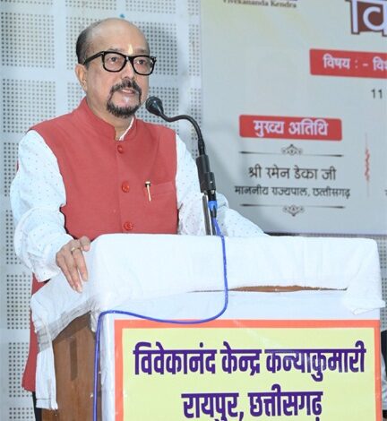 बंधुत्व की शुरूआत अपने घर से हो – डेका बंधुत्व की शुरूआत अपने घर से हो – डेका
