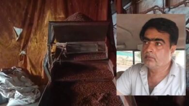 ‘गुटखा किंग’ गुरमुख जुमनानी गिरफ्तार ‘गुटखा किंग’ गुरमुख जुमनानी गिरफ्तार