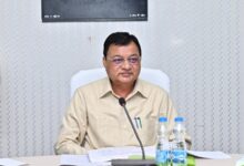 कारखानों में श्रमिकों के नियमित स्वास्थ्य जाँच में नहीं चलेगी मनमानी, श्रम मंत्री देवांगन ने दिए कड़े निर्देश