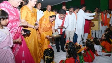 कवर्धा में नवरात्रि पर कन्या पूजन कार्यक्रम : उपमुख्यमंत्री विजय शर्मा ने बेटियों के सम्मान और सशक्तिकरण का दिया संदेश