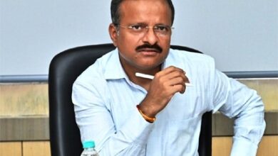 मुख्यमंत्री के प्रमुख सचिव ने नक्सल प्रभावित जिलों में विकास कार्यों की समीक्षा की