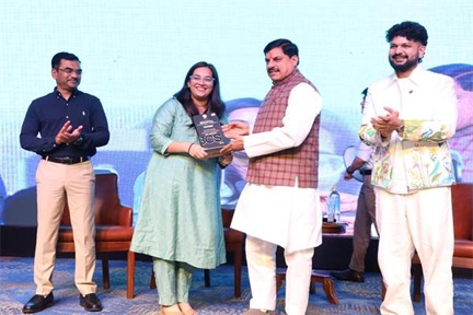 मध्यप्रदेश में भी दिये जायेंगे स्टेट क्रिएटर्स अवार्ड्स : मुख्यमंत्री डॉ. यादव मध्यप्रदेश में भी दिये जायेंगे स्टेट क्रिएटर्स अवार्ड्स : मुख्यमंत्री डॉ. यादव