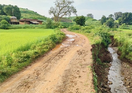 ग्राम पोड़ीखुर्द से ग्राम सुलेशा के बीच दनगरी घाट तक सड़क निर्माण हेतु 18.37 करोड़ रुपए की मिली मंजूरी