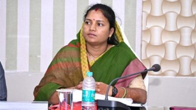 जनसेवा ही हमारा संकल्प – मंत्री लक्ष्मी राजवाड़े ने जनदर्शन में सुनी जनता की समस्याएँ, त्वरित निराकरण के दिए निर्देश