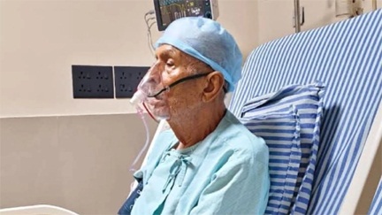 साहित्यकार विनोद कुमार शुक्ल आईसीयू में भर्ती साहित्यकार विनोद कुमार शुक्ल आईसीयू में भर्ती