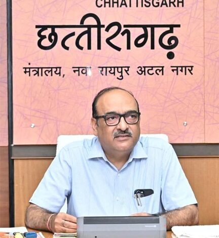 मुख्यमंत्री के निर्देशों पर त्वरित अमल सुनिश्चित करें: मुख्य सचिव विकास शील मुख्यमंत्री के निर्देशों पर त्वरित अमल सुनिश्चित करें: मुख्य सचिव विकास शील