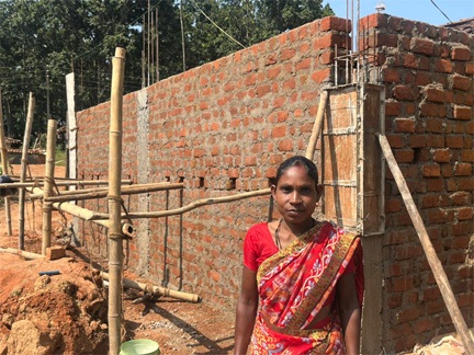 प्रधानमंत्री आवास योजना से पक्के घर का सपना हुआ साकार- महंती बेक