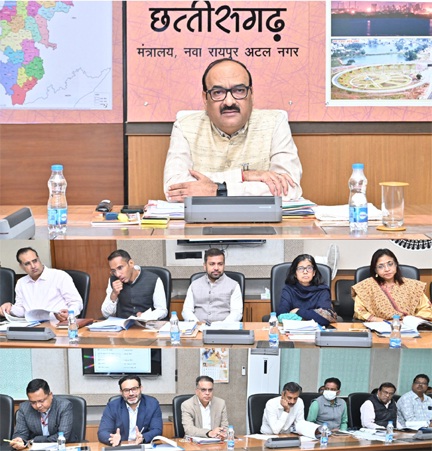 परियोजना एवं निर्माण क्रियान्वयन समिति की बैठक सम्पन्न परियोजना एवं निर्माण क्रियान्वयन समिति की बैठक सम्पन्न