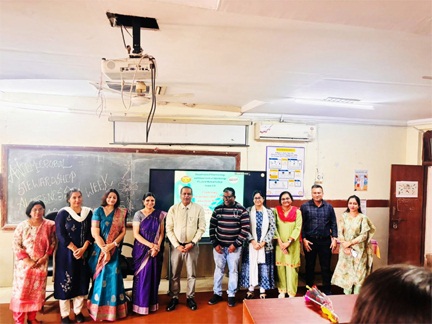 विश्व एंटीमाइक्रोबियल रेजिस्टेंस जागरूकता सप्ताह के अवसर पर पं. नेहरू चिकित्सा महाविद्यालय में एंटीबायोटिक दवाओं के तर्कसंगत उपयोग पर आयोजित हुआ विशेष कार्यक्रम विश्व एंटीमाइक्रोबियल रेजिस्टेंस जागरूकता सप्ताह के अवसर पर पं. नेहरू चिकित्सा महाविद्यालय में एंटीबायोटिक दवाओं के तर्कसंगत उपयोग पर आयोजित हुआ विशेष कार्यक्रम