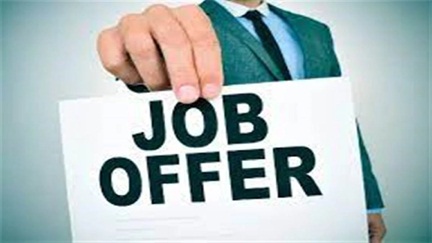 स्थायी नौकरी छोड़ने वाले 90 ऑपरेटर मात्र 10 दिन में बाहर स्थायी नौकरी छोड़ने वाले 90 ऑपरेटर मात्र 10 दिन में बाहर