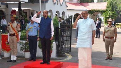 उप राष्ट्रपति को दिया गया गार्ड ऑफ ऑनर उप राष्ट्रपति को दिया गया गार्ड ऑफ ऑनर