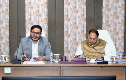 अनुबंधित समय-सीमा में काम नहीं करने वाले ठेकेदारों को डिग्रेड व टर्मिनेट किया जाएगा अनुबंधित समय-सीमा में काम नहीं करने वाले ठेकेदारों को डिग्रेड व टर्मिनेट किया जाएगा